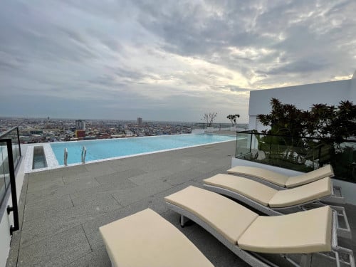 New condo for rent near TTP area