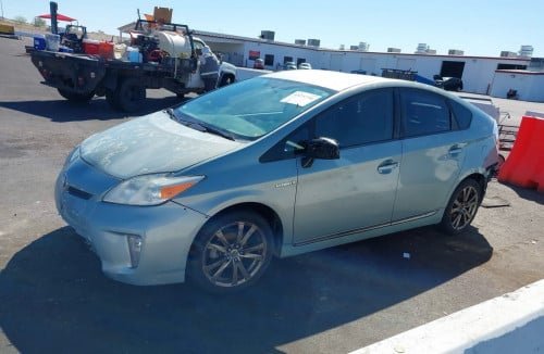 Prius 2013 Opt3 យ៉ាន់ Performance