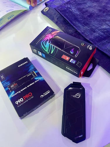 M.2 Samsung 990 Pro 2TB + Rog Arion RGB