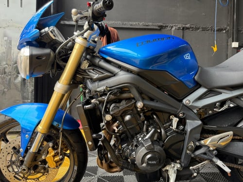 Triumph Street triple 675cc