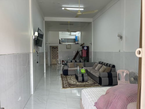 ផ្ទះល្វែងសម្រាប់ជួល