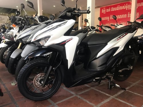 ម៉ូតូលក់