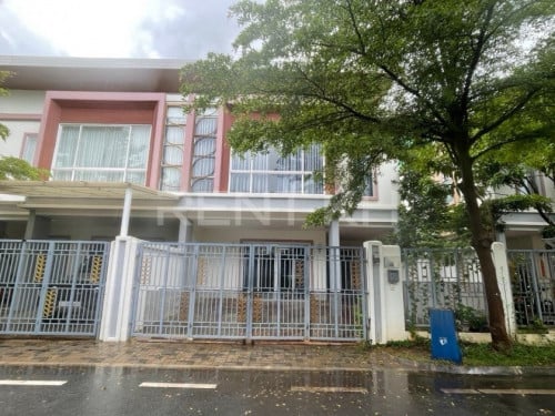 ផ្ទះជួលនៅជ្រោយចង្វារ