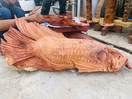 ចម្លាក់លក់១ឈុត ដូចមានក្នុងរូប