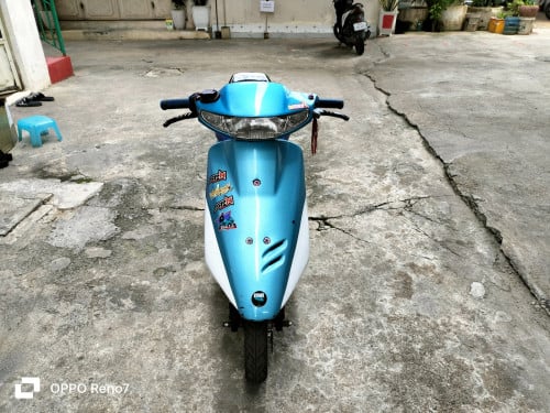 ម៉ូតូលក់បន្ទាន់ម៉ាស៊ីនលេង 103 cc dio af27 up28