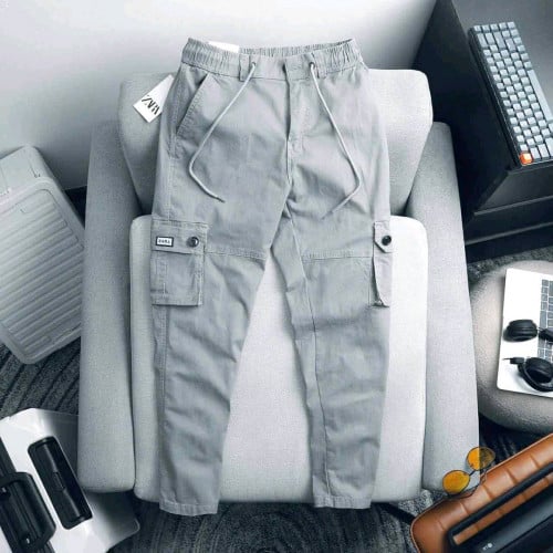 ខោគគីរជើងវែង​ ជេីងស្មេី​ ហោប៉ៅ​6ប្រេន ZARA Size : 29 30 31 32 33 34 36 ស្លៀក​បាន​ពី​(45-95kg )