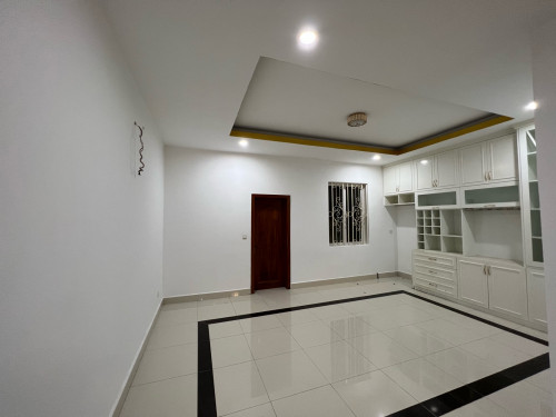 🏠វីឡាភ្លោះ (Twin) សម្រាប់ជួល នៅក្នុងបុរី វិមានភ្នំពេញ គម្រោង1 ( 598 )