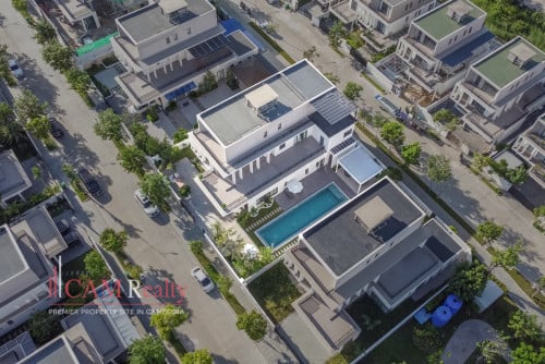 វីឡាទោល ឧត្តមធំ សំរាប់លក់ក្នុង បុរីចន្ទគិរី ផ្លូវជាតិលេខ២ - Villa Udom Thom For Sale