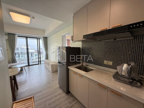 One-Bedroom Seaview Apartment for Rent