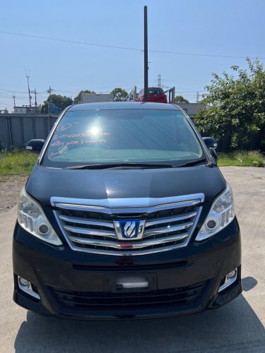 Toyota Alphard Hybrid 2015 មកដល់ថ្ងៃទី 25 ខែ១០