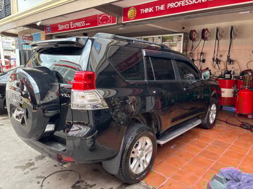 Toyota Prado 2010 VX.L for sale