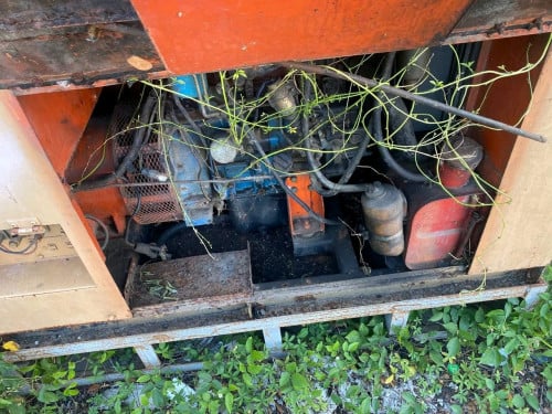 លក់បងបងត្រូវកាឆាតរឺខល