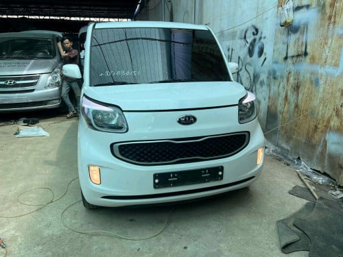 kia Ray ឆ្នាំ 2013 ពណ៍ស full option