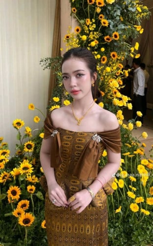 មានតែ1ឈុតទេ15$ 061926289  0888453711