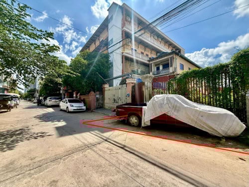 ដីលក់បន្ទាន់ ៖ ចុះពីផ្លូវហាណូយ 300m, ខណ្ឌសែនសុខ, រាជធានីភ្នំពេញ