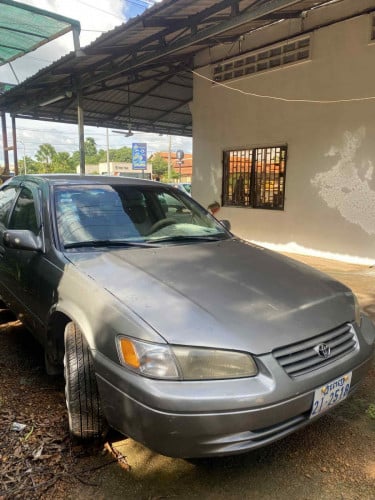 ខ្ញុំចង់លក់ឡានមួយគ្រឿងប្រភេទCamryឆ្លាមឆ្នាំផលិត1999លំដាប់មេឡាននៅសុំណុំកម្រតំលៃត្រឹមតែ6300$ចរចារ