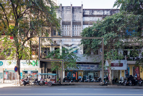 សម្រាប់លក់ ផ្ទះអាជីវកម្មលេីផ្លូវ Norodom 📍