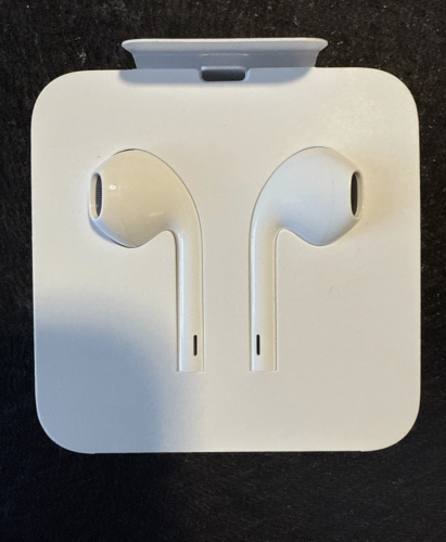 Apple iPhone Lightning Wired Earpods iPhone 7 8 X 11 - 14Original 100%ហ្ស៊ីន