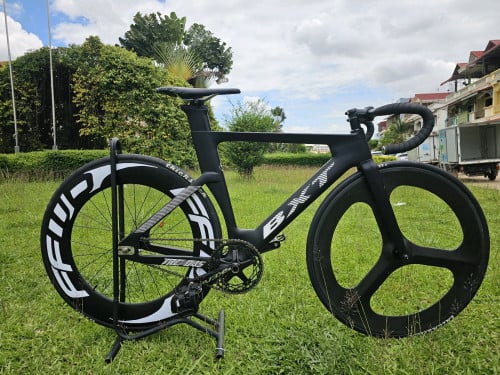 BXT តួកាបេាន  ជេីងកាបេាន