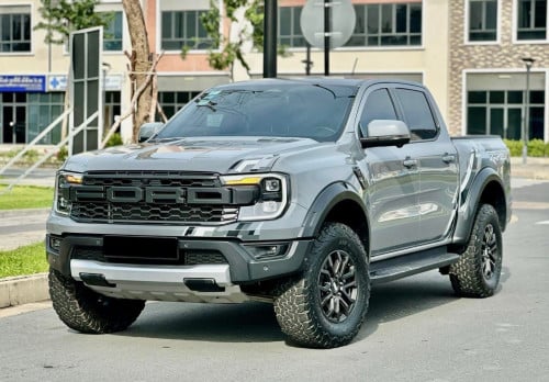 Ford Ranger Raptor 23 ស៊ីនមួយជុំ