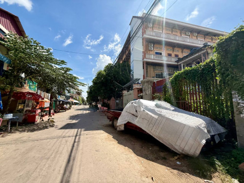 Urgent Sale: Near Hanoi Blvd, Khan Sen Sok, Phnom Penh