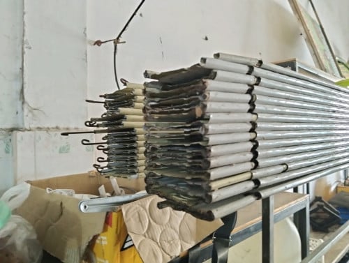 រនាំងទ្វាដែក