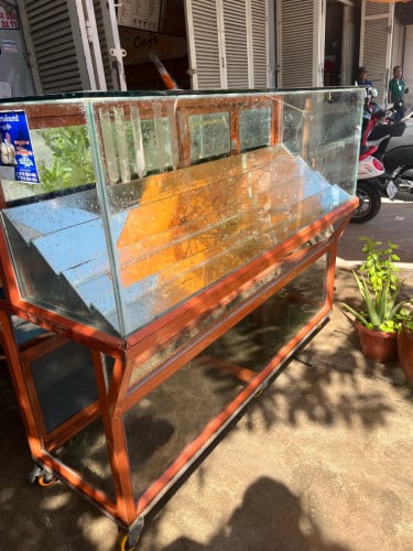 លក់ទូរសព្ទ័