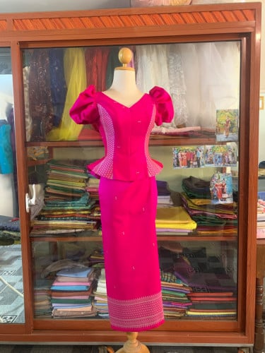 សំលៀកប្រពៃណីសម្រាប់ចូលរួបកម្មវិធី