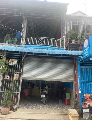 ផ្ទះលក់នៅបុរីសន្តិ 2