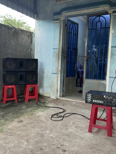 ឈុតខារ៉ាអូខេគ្រួសាលក់ 280$ចចារ