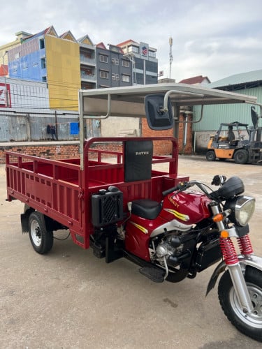 កង់បីលក់មួយទឹកនៅស្អាត90%ម៉ាកលឹមហ៊ុយឆ្នាំ2025