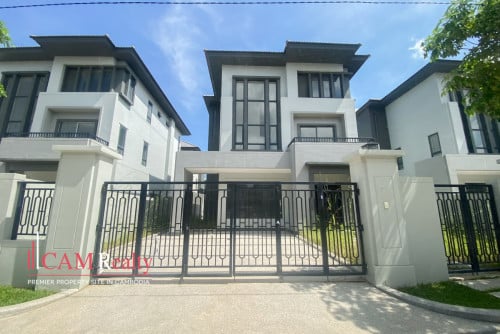 ឃ្វីន A វីឡាសម្រាប់លក់ | បុរី  ជីបម៉ុងលែនផាកលែន 6A