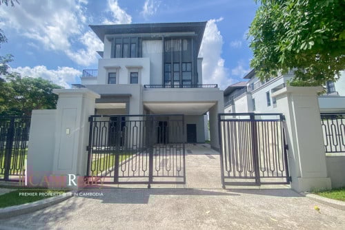 ឃ្វីន II វីឡាកែងសម្រាប់លក់ | បុរី  ជីបម៉ុងលែនផាកលែន 6A