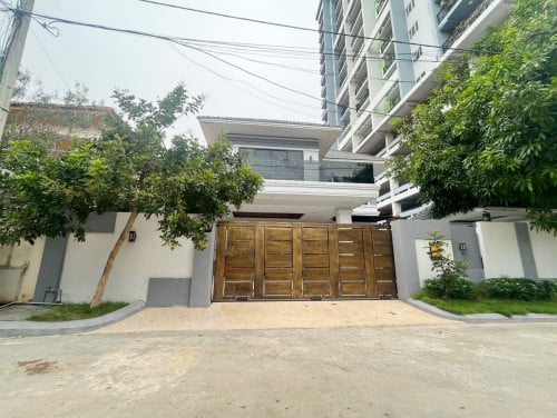 វីឡាទំនេីបសម្រាប់លក់ | Mordern Villa​ for Sale,​ Borey Villa Toul Sangkae