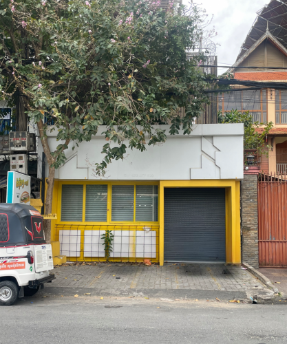 Shop For Rent Near BKK High school