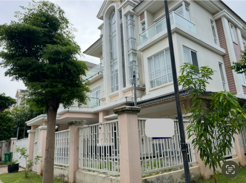 6 Bedroom Villa for Rent in Borey Chipmong Sen Sok Near AEON2