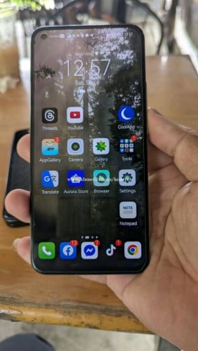 Hauwei nova 7(8/256G)