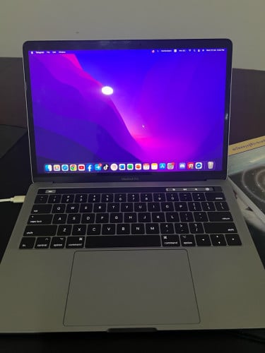 MacBook Pro 2016 (13inch) touchbar