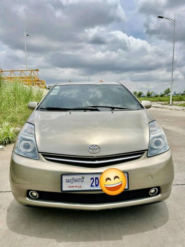 Toyota Prius 2006 Full Option ឡានស្អាត