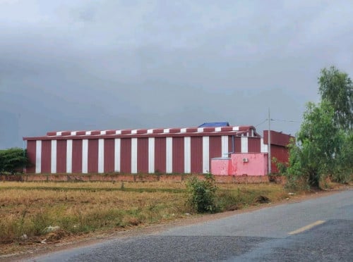 ដីជួលនិងឃ្លាំង