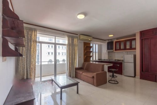 បន្ទប់អាផាតមិនជូល ជិតវាំង