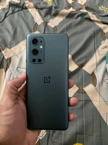 ឆ្នោតអេក្រង់ទូរសព្ទនៅស្អាត