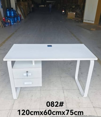 តុការិយាល័យ ខ្នាត 1.2m x 0.6m