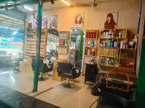 សេងតូបសាទ្បន/មៅដាច់ទាំងទីតាំងនឹងសំភារះ/3500$