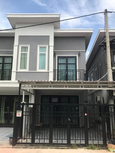 វីឡាភ្លោះ​ $63000​​ (ប្លង់រឹង)