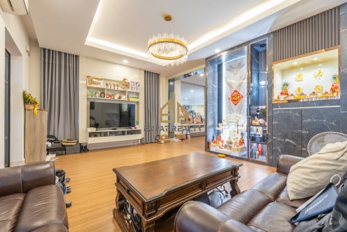 #justlisted, 3 Bedroom Corner- Twin Villa For Rent-Peng Hort Beoung Snor-Niroth-Phnom Penh.