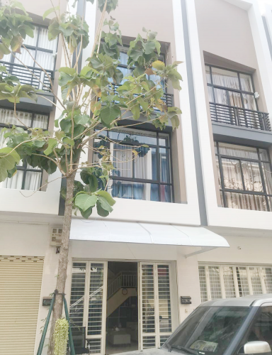ផ្ទះអាជីវកម្មសម្រាប់ជួល | Shophouse for Rent