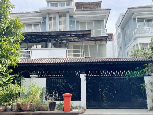 វីឡាTwinA សម្រាប់ជួល | Twin A Villa For rent