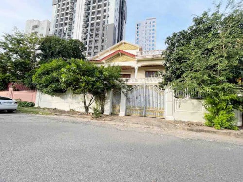 🏠ផ្ទះសម្រាប់លក់នៅ សង្កាត់បឹងកក់2 ខណ្ឌទួលគោក ភ្នំពេញ