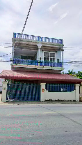 🏠 ផ្ទះ2ល្វែងជួលនៅក្រុងតាខ្មៅ/2 Flat house for Rent in Takhmao town